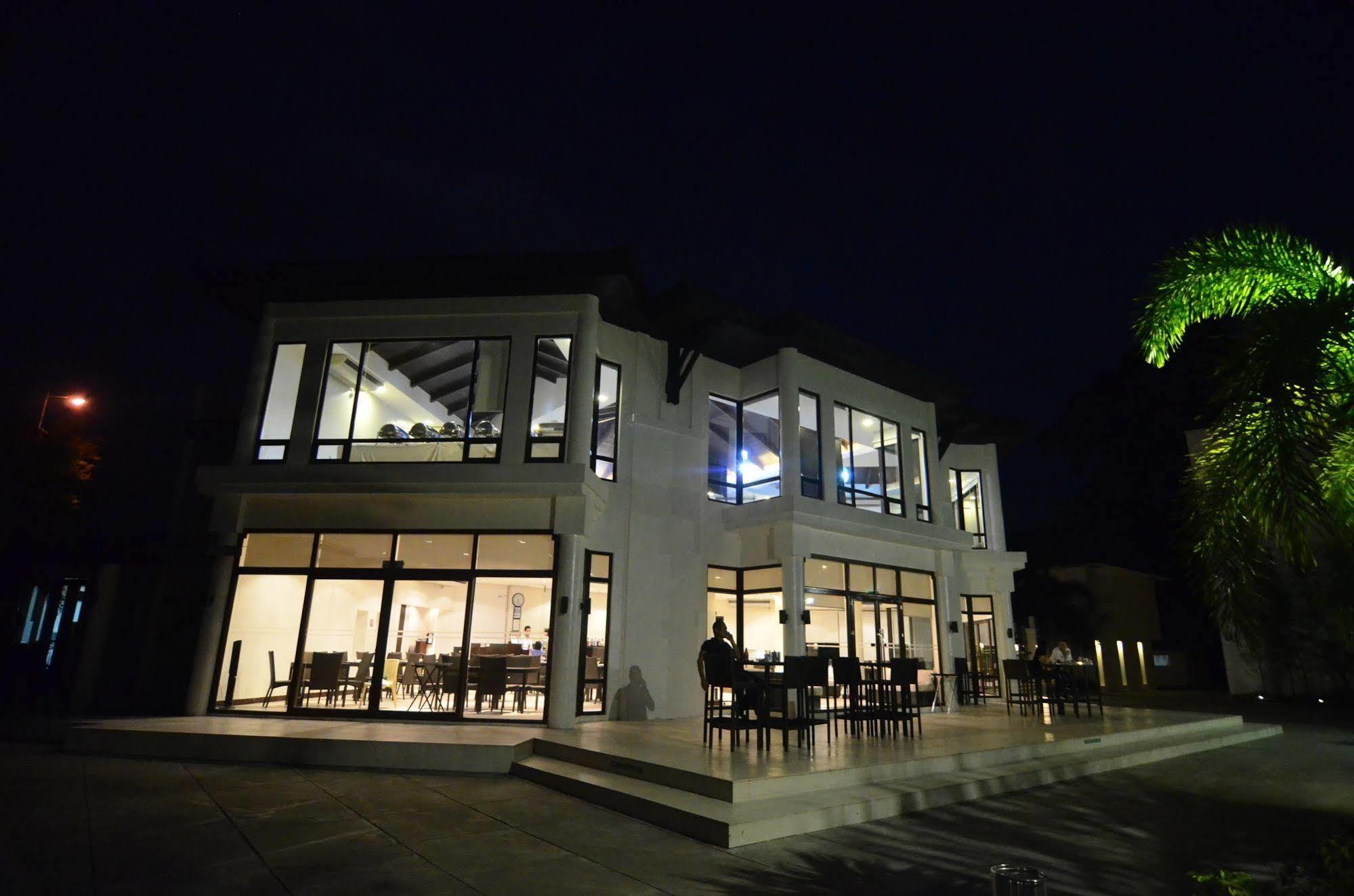 Kamana Sanctuary Resort & Spa Olongapo Exterior foto